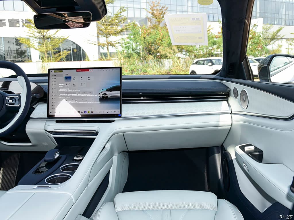 2025 Zeekr 001 — Zeekr 001 driver cockpit, for export