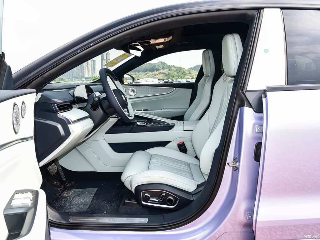 2026 Zeekr 001 — Zeekr 001 interior cabin overview, for export