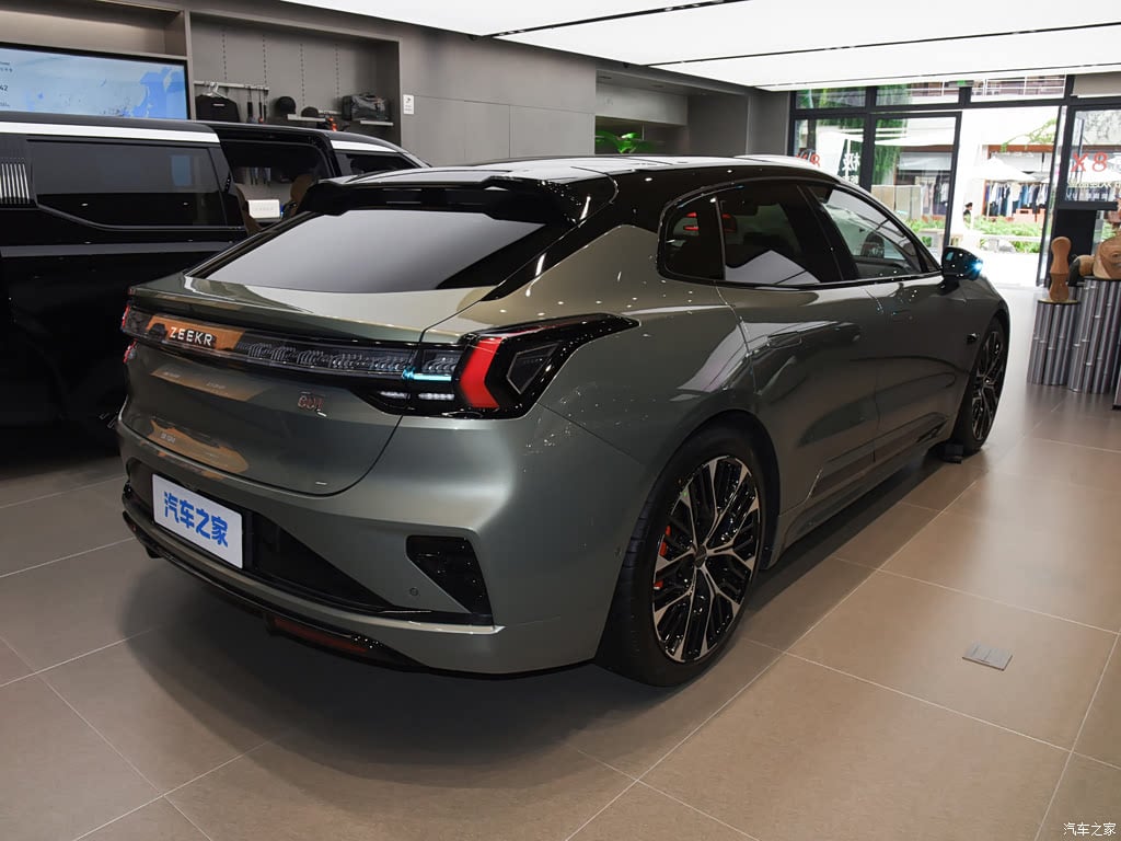 2026 Zeekr 001 103kWh AWD 5th Anniversary — pour l'export