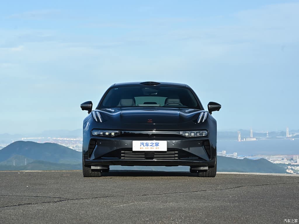 Zeekr 001 — confirm tyre size and mass on the trim page, not from a brochure memory.
